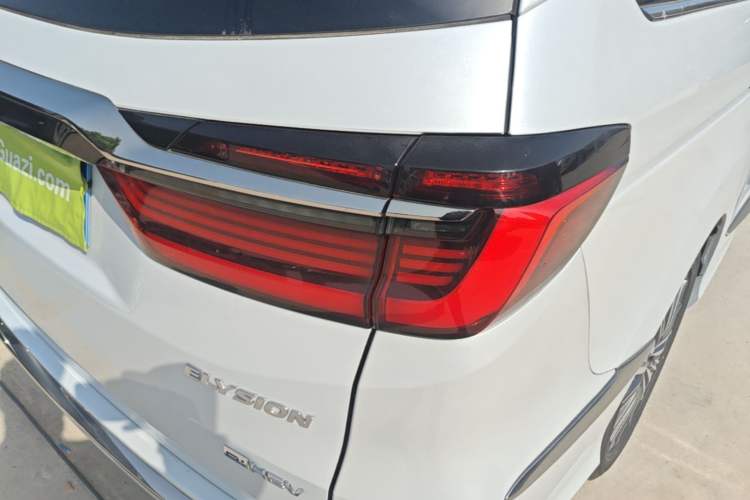 Used Honda Elysion 2024 2.0L eHEV Luxury Edition
