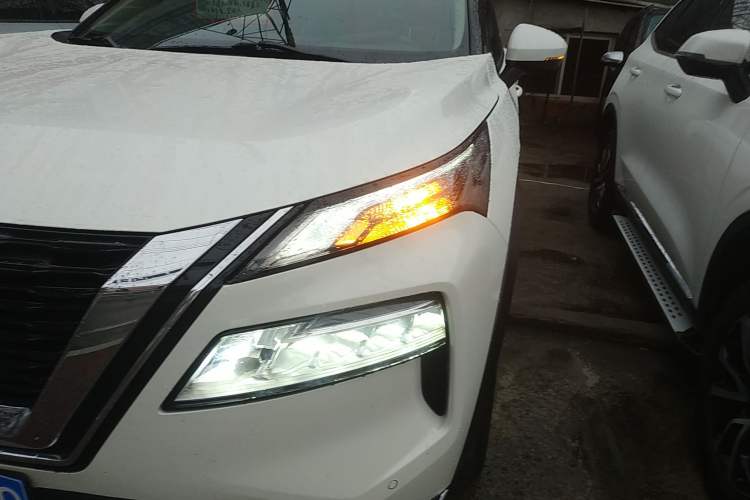 Used Nissan X-Trail 2021 VC-Turbo 300 CVT 2WD Luxury Edition
