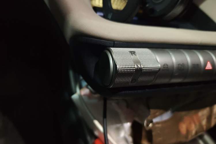 Used BYD Dolphin 2024 Honor Edition 420km Freedom Version Gear Lever