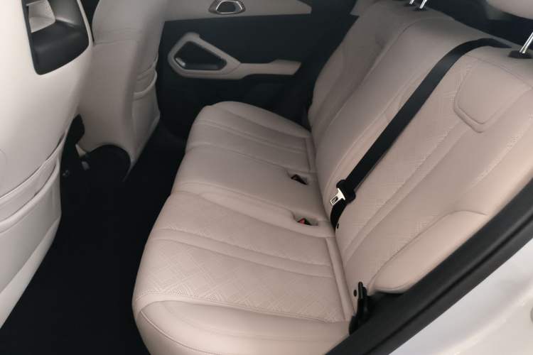 Used BYD Yuan UP 2024 401 km Active Version Left Rear Seat