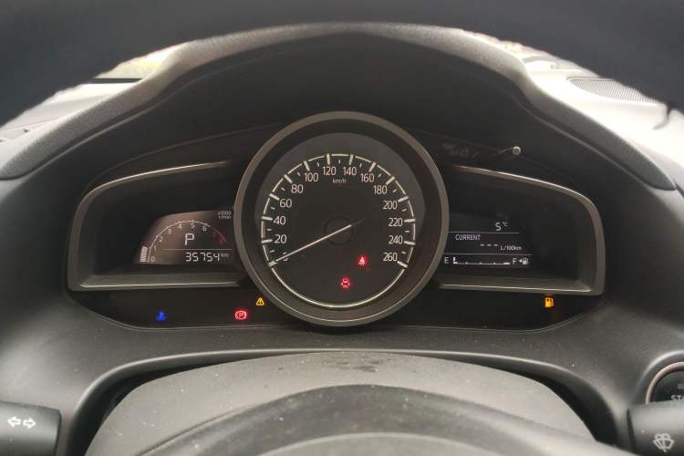 Used Mazda Mazda 3 Axela 2017 Sedan 1.5L Automatic Luxury Model Emission Standard China V
