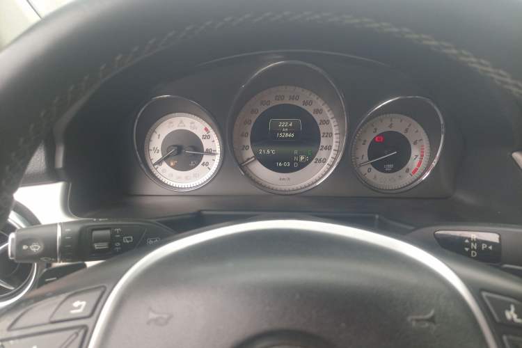 Used Mercedes-Benz GLK-Class 2013 GLK 300 4MATIC Dynamic Sunroof Model Instrument Cluster