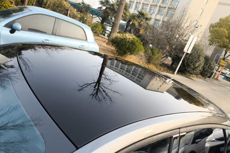 Used Changan UNI-V 2023 1.5T Prestige Model
