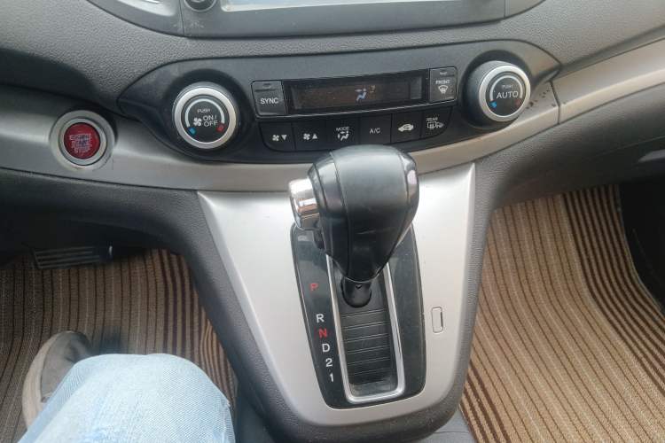 Used Honda CR-V 2013 2.4L two-wheel drive luxury version
