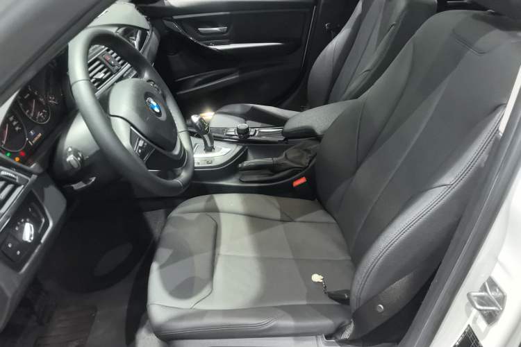 Used BMW 3 Series 2017 320Li Fashion Model
