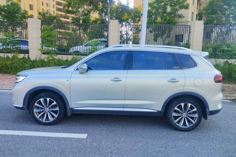 Used Roewe RX5 MAX 2019 300TGI Automatic Smart Cabin Luxury Edition