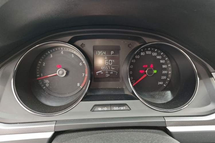 Used Volkswagen Bora 2017 1.6L Automatic Fashion Model