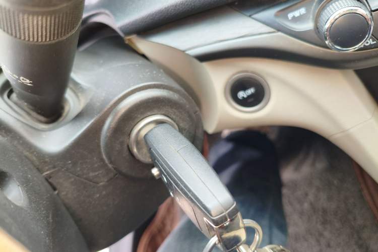 Used Buick GT 2017 15N Automatic Elite Version
