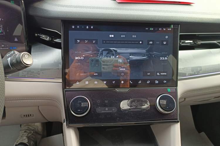 Used Lynk & Co 09 EM-P 2023 2.0TD EM-P Long-Range Version PM 7-Seater