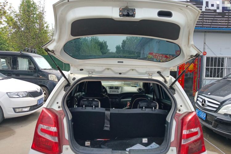 Used Suzuki Alto 2013 Revised Version 1.0L Manual Comfort Edition Trunk