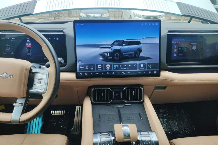 Used Formula Leopard Leopard 8 2025 Smart & Brave Flagship Edition 7 Seats