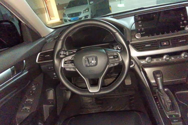 Used Honda Accord 2018 260TURBO Luxury Edition China V Emission Standard
