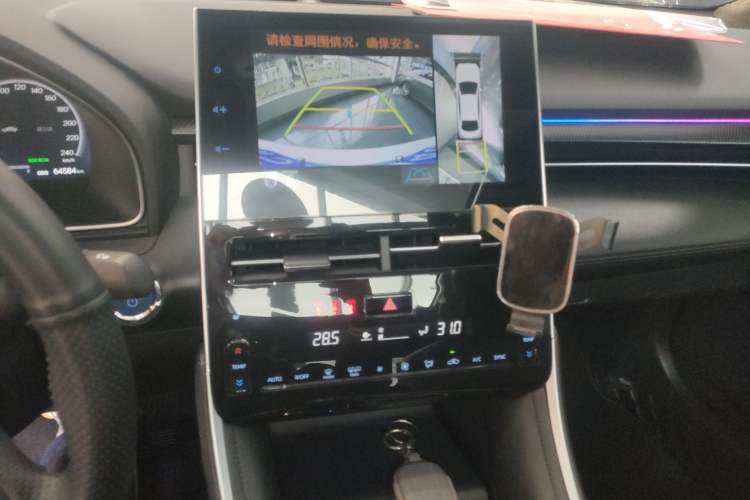 Used Toyota Avalon 2022 Dual-Engine 2.5L XLE Premium Edition
