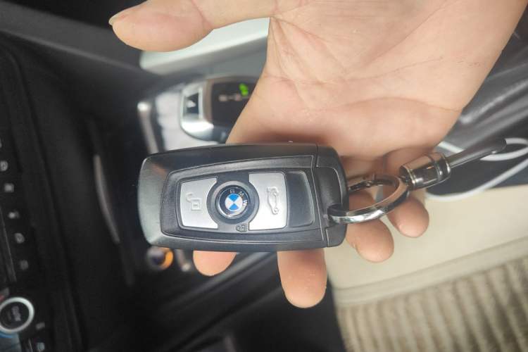 Used BMW 3 Series 2014 320i Sport Edition
