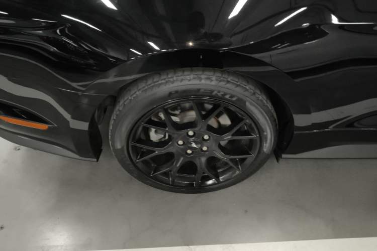 Used Ford Mustang 2020 2.3L EcoBoost Right Rear Wheel Hub