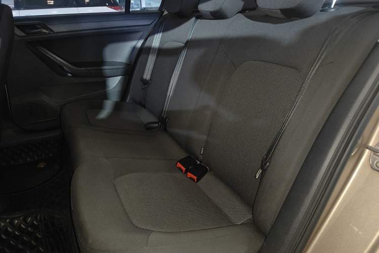 Used Volkswagen Jetta 2017 1.5L Automatic Fashion Model