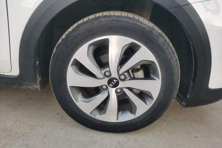 Used Kia KX Cross 2018 1.6L Automatic Dynamic Sunroof Version