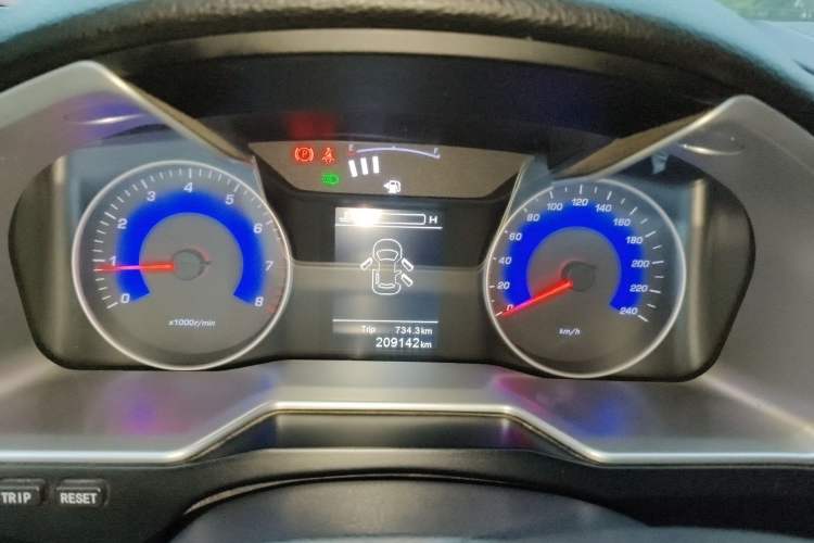 Used Geely Auto Emgrand 2016 Sedan 1.5L Manual Upward Edition Instrument Cluster