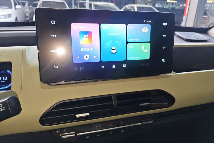 Used Geely Galaxy Panda 2023 Panda Mini 200km Endurance Bear