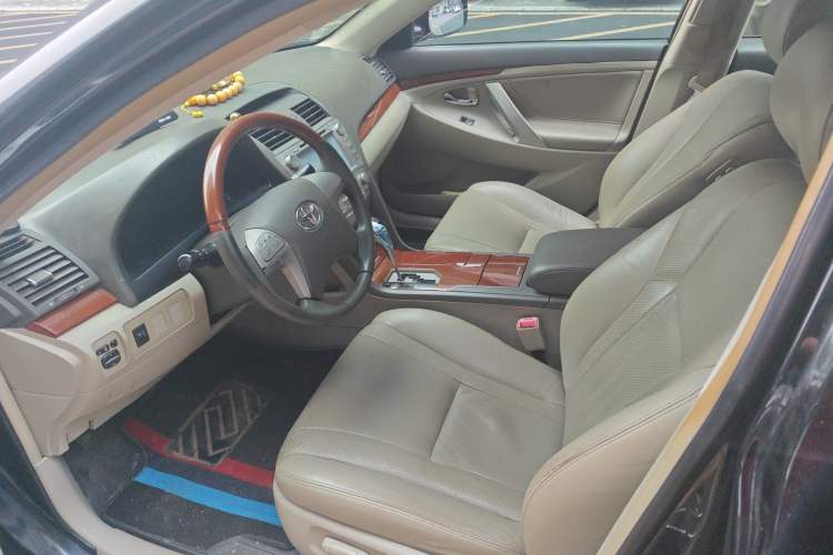 Used Toyota Camry 2013 200G Classic Luxury Edition