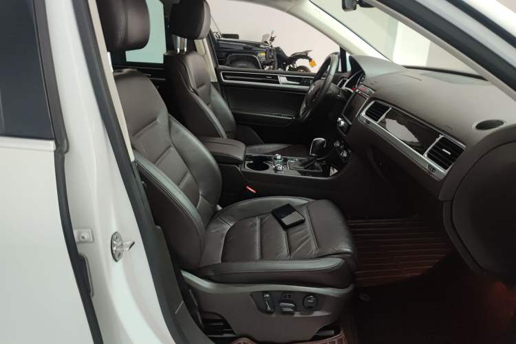 Used Volkswagen Touareg 2017 3.0 TSI Touareg Edition