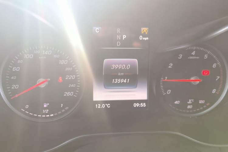 Used Mercedes-Benz GLC 2019 GLC 260 L 4MATIC Dynamic Model Instrument Cluster