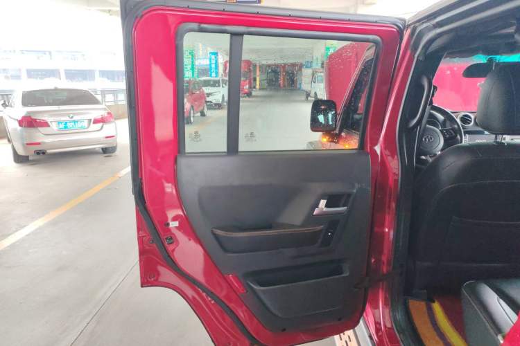 Used BAIC Off-Road BJ40 2016 40L 2.3T Automatic All-Wheel Drive Premium Edition