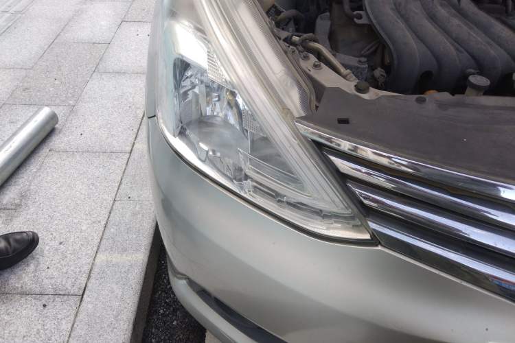 Used Nissan Livina 2013 1.6XE Manual Comfort Edition
