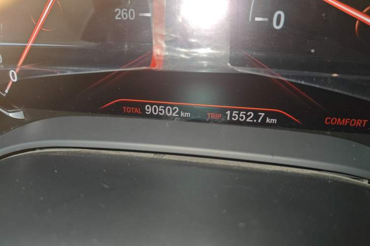 Used BMW 5 Series 2018 Revised Version 530Li Leading Edition Luxury Package Odometer Close Up