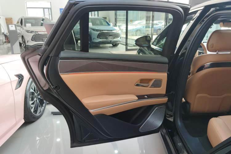 Used BYD Han L 2025 DM-p Four-Wheel-Drive LiDAR Flagship Model