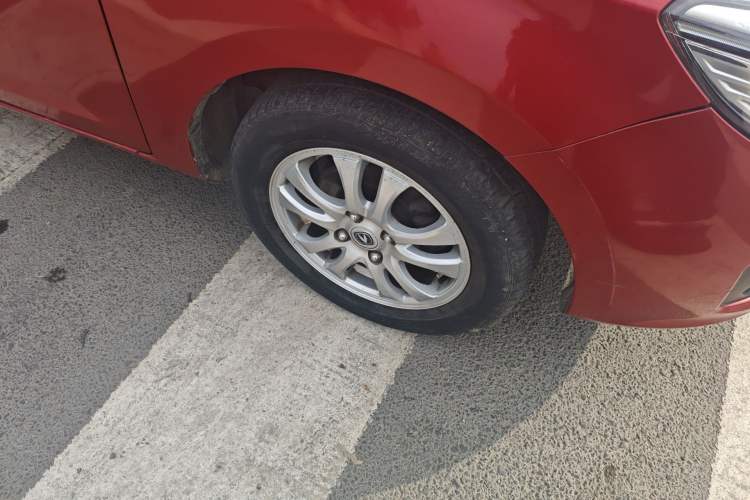 Used CHANGAN Alsvin V3 2012 1.3L Manual Comfort Version China IV Standard Right Front Wheel Hub