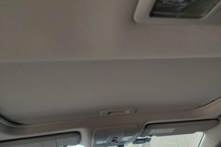 Used Mazda Atenza 2017 2.5L Blue Sky Prestige Edition Headliner