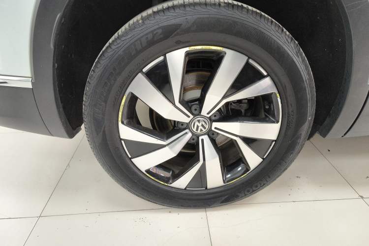 Used Volkswagen Tayron 2021 330TSI Two-Wheel Drive 30th Anniversary Edition
