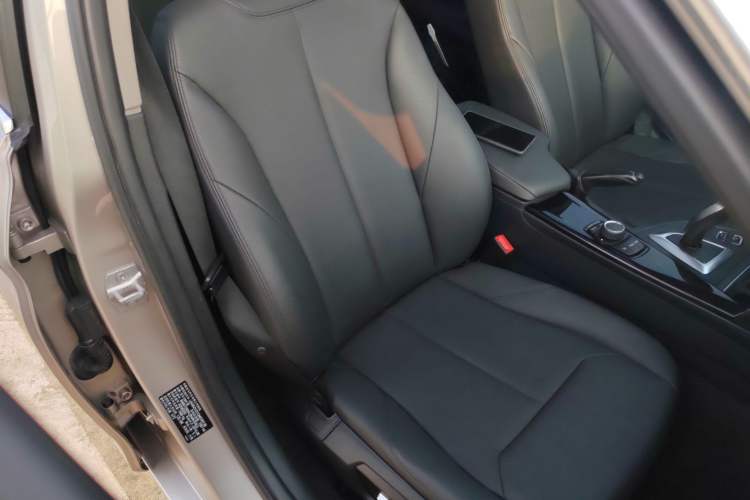 Used BMW 3 Series 2016 320Li Ambition Model