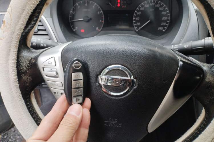 Used Nissan Sylphy 2014 1.6XV CVT Deluxe Edition