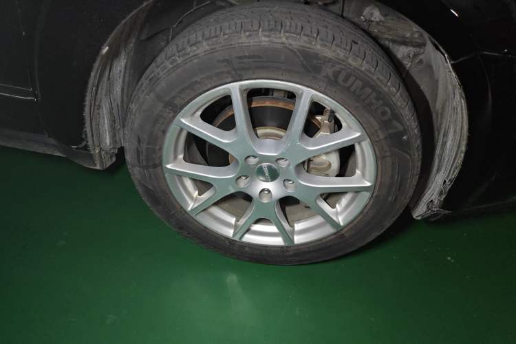 Used Dodge Journey 2013 2.4L Two-Wheel Drive Luxury Version