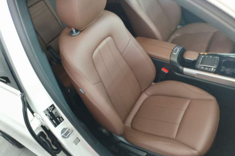 Used Mercedes-Benz GLB 2022 GLB 220 Fashion Model