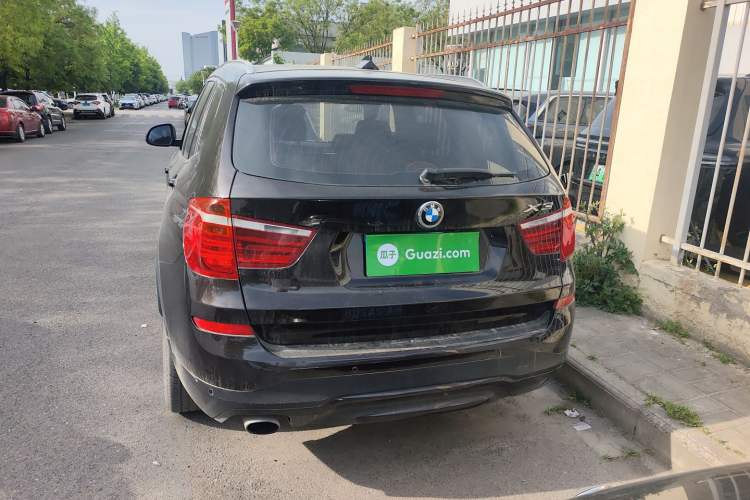 Used BMW X3 2016 sDrive20i
