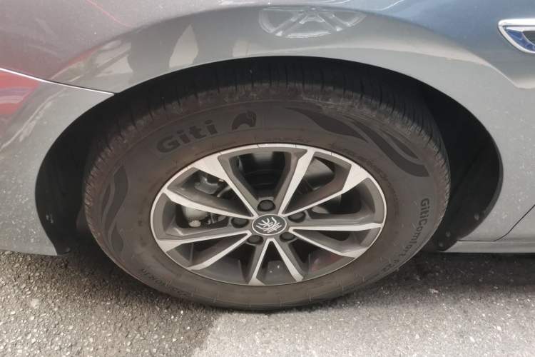 Used BYD Qin PLUS 2023 Champion Edition DM-i 55KM Leading Model Exterior 4