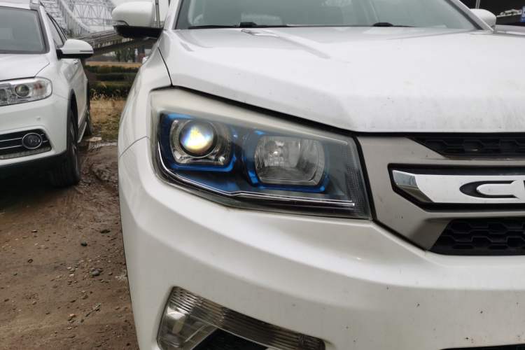 Used Changan CS75 2014 2.0L Manual Leading Version China IV Standard