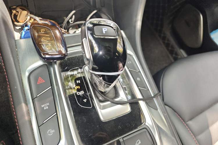 Used MG HS 2019 30T Automatic 2WD Trophy Supreme Edition China VI Standard
