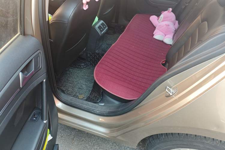 Used Volkswagen Golf 2015 1.4TSI Automatic Luxury Model