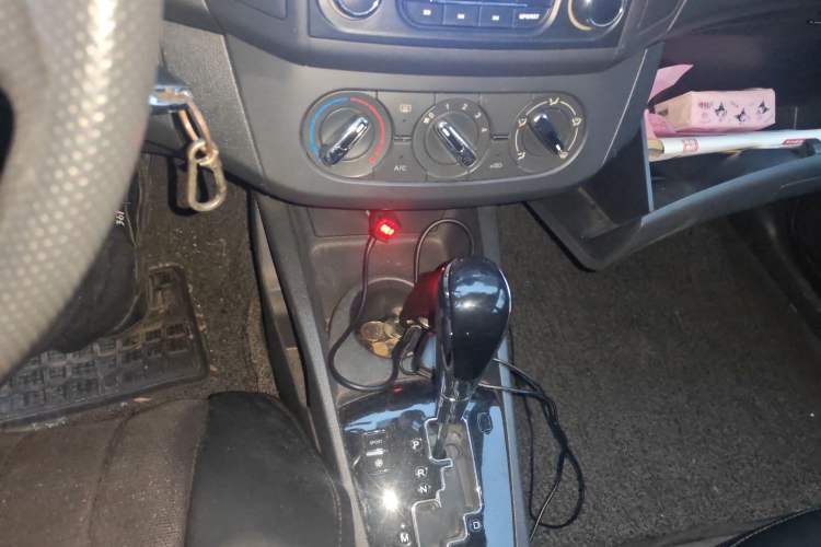 Used Dongfeng Aeolus AX3 2016 1.5L Automatic Shangkue Model
