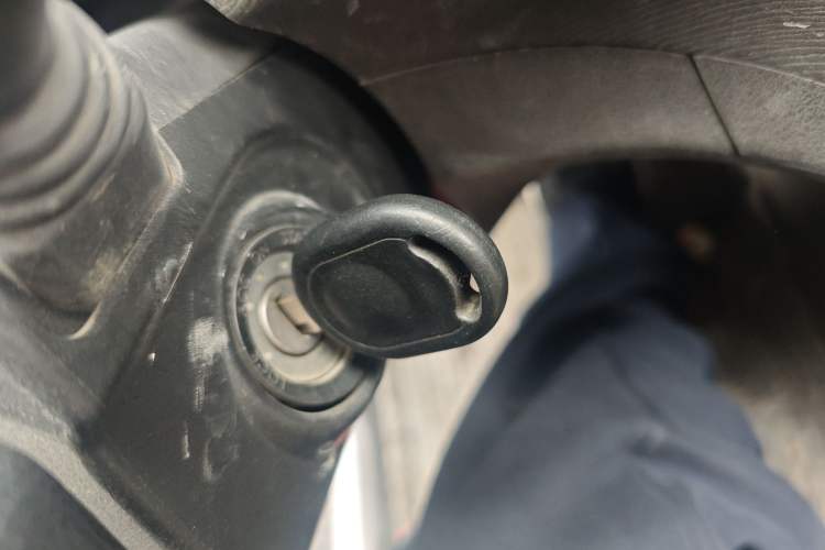 Used Wuling Hongguang 2014 1.2L Base Model China IV
