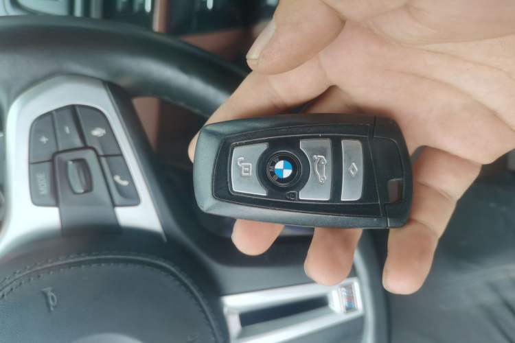 Used BMW 5 Series 2014 520i Touring Edition