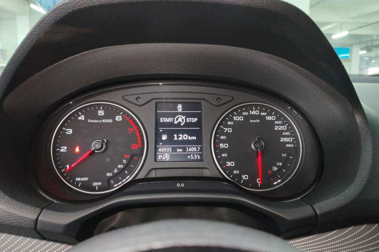 Used Audi Q2L 2020 35 TFSI Fashion Dynamic Model
