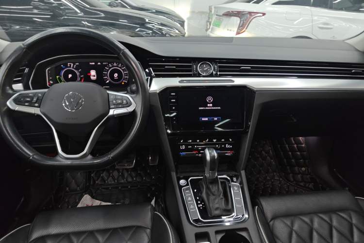 Used Volkswagen Magotan GTE Plug-in Hybrid 2022 GTE Luxury Model
