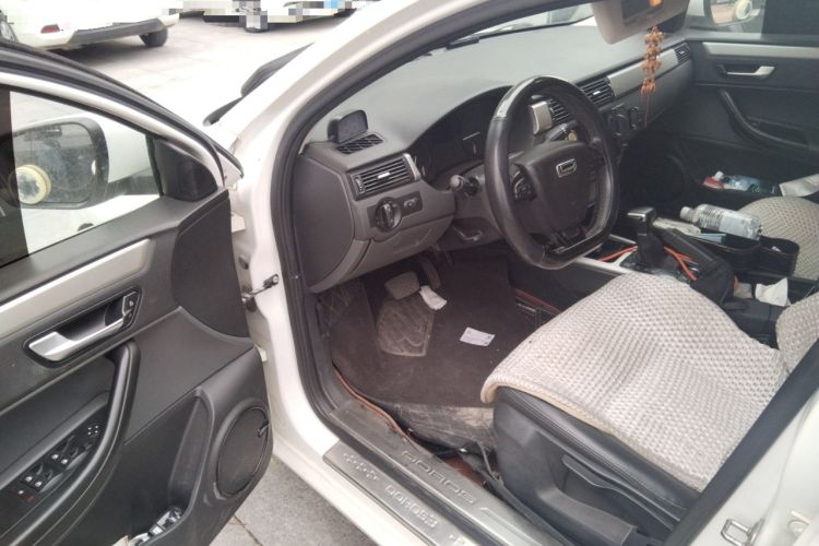 Used Qoros 3 2016 Sedan 1.6L Automatic Zhiyue Model
