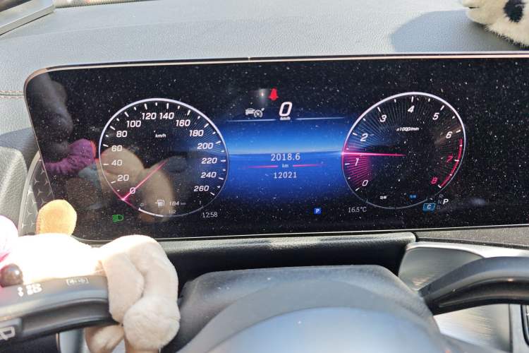 Used Mercedes-Benz GLB 2024 Refresh GLB 220 Fashion Edition Instrument Cluster