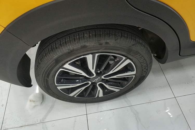 Used Kia kx1 Stonic 2021 1.4L CVT Sunroof Model